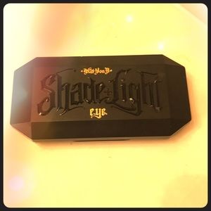 Kat von D shade and light eye palette